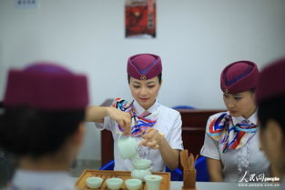 動(dòng)妹是怎樣煉成的 直擊重慶禮儀訓(xùn)練現(xiàn)場(chǎng)